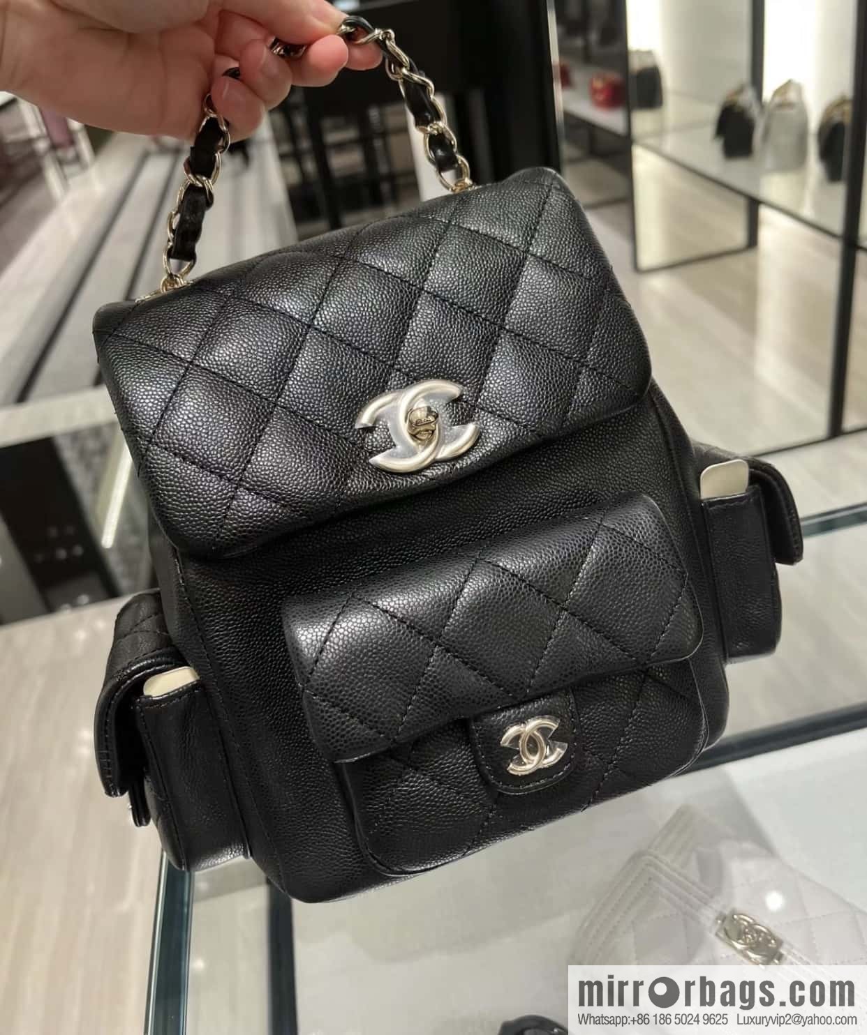 CHANEL 23K new, tank Dumas large shoulder backpack AS4398 black
