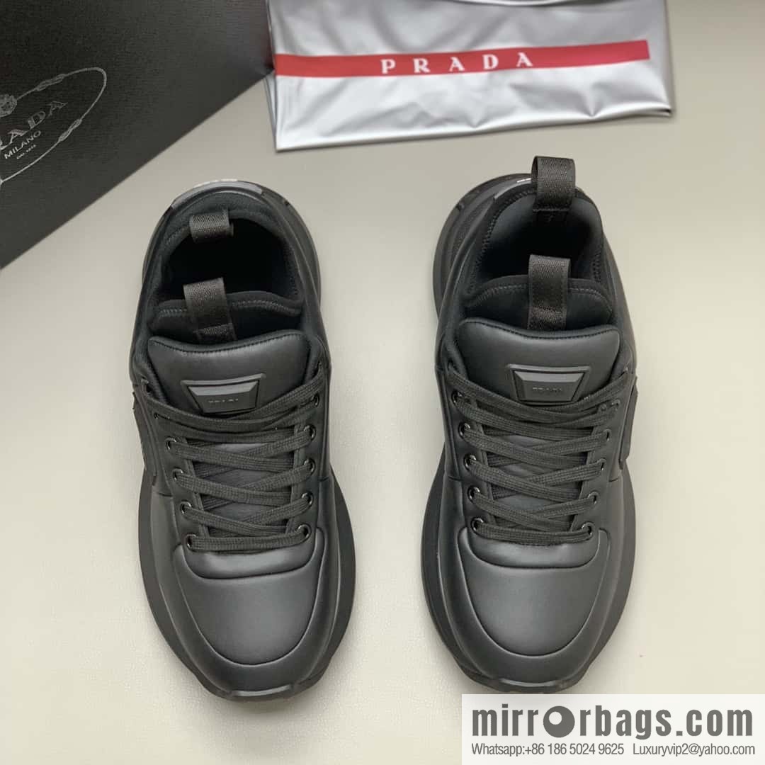 PRADA tongue embossed logo letters, autumn and winter men's casual shoes
