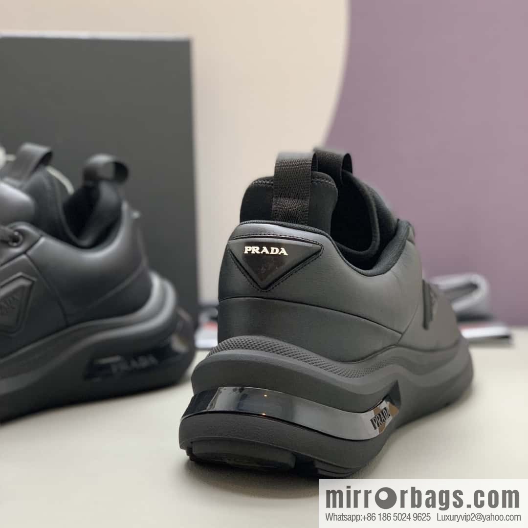 PRADA tongue embossed logo letters, autumn and winter men's casual shoes