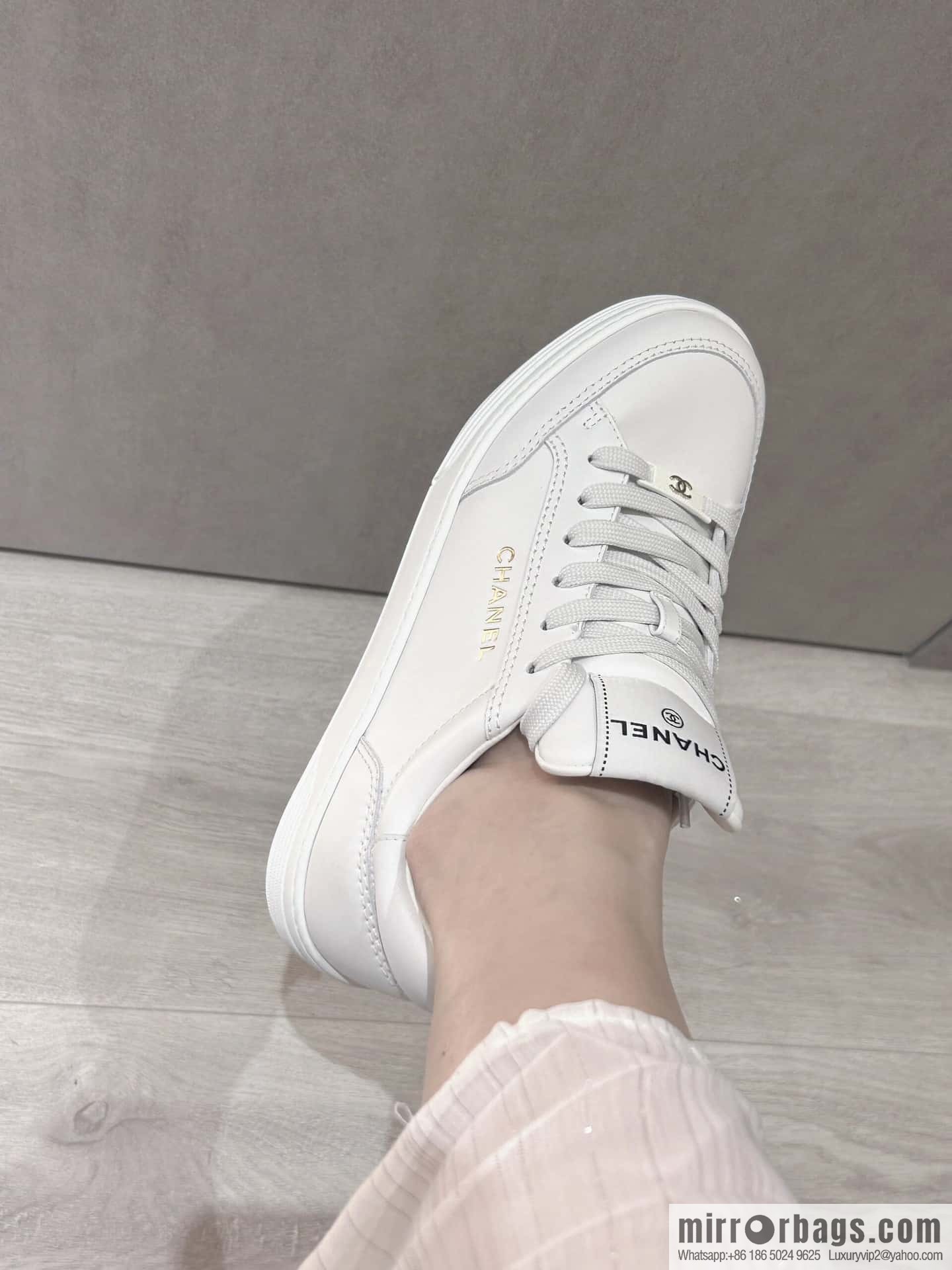 CHANEL Xiaoxiang bronzing casual sports little white shoes G45080