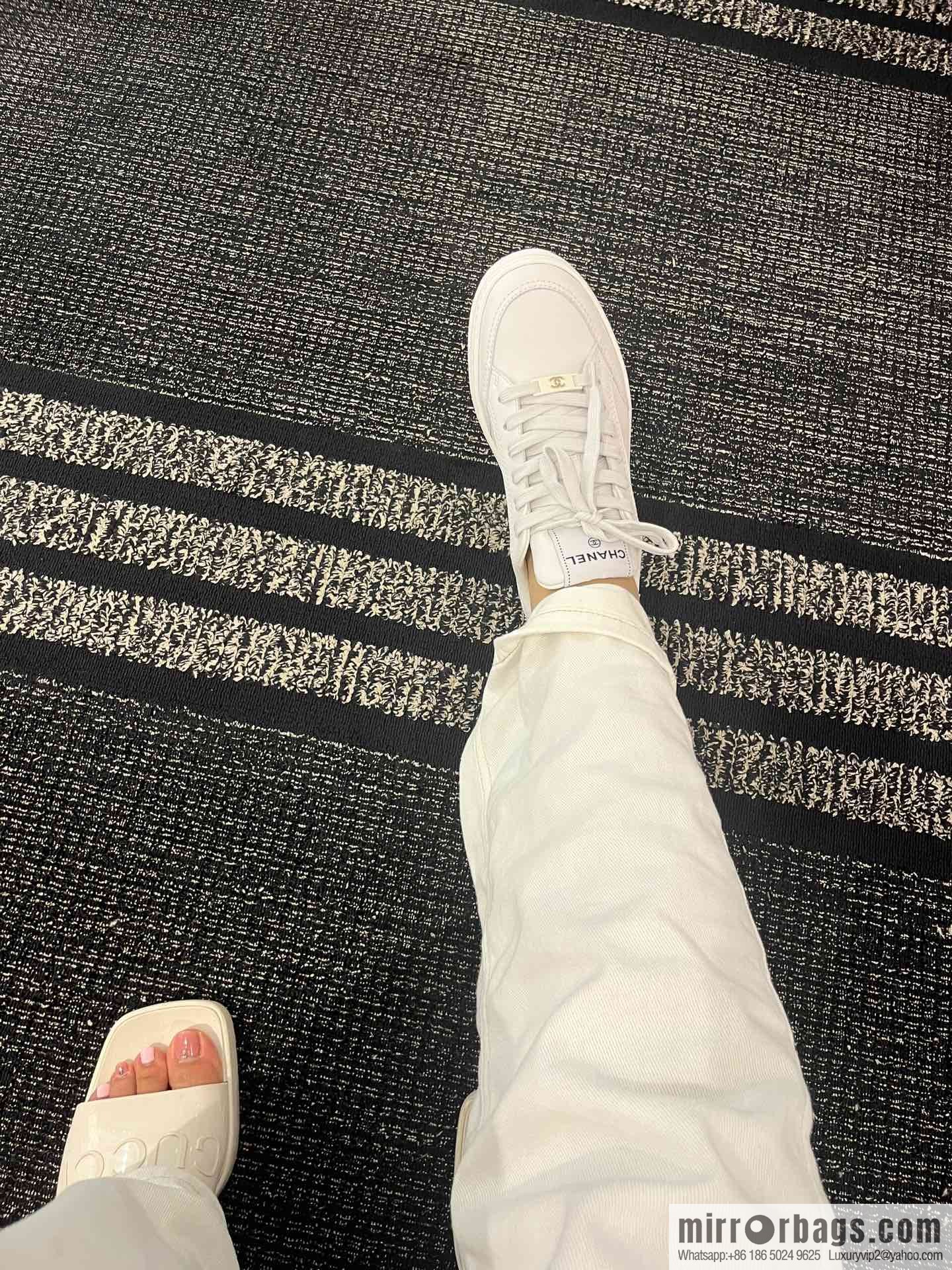 CHANEL Xiaoxiang bronzing casual sports little white shoes G45080