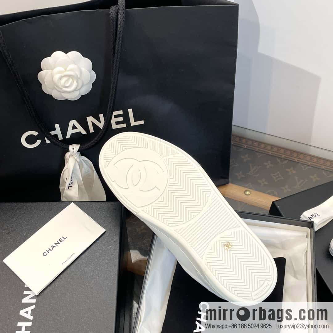 CHANEL Xiaoxiang bronzing casual sports little white shoes G45080