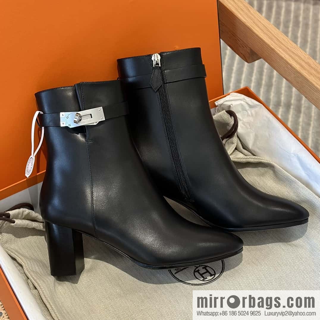 Hermès Kelly buckle, calfskin high-heeled boots