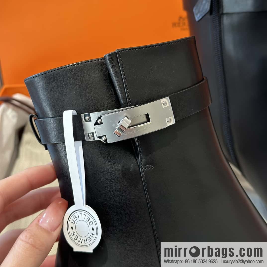 Hermès Kelly buckle, calfskin high-heeled boots