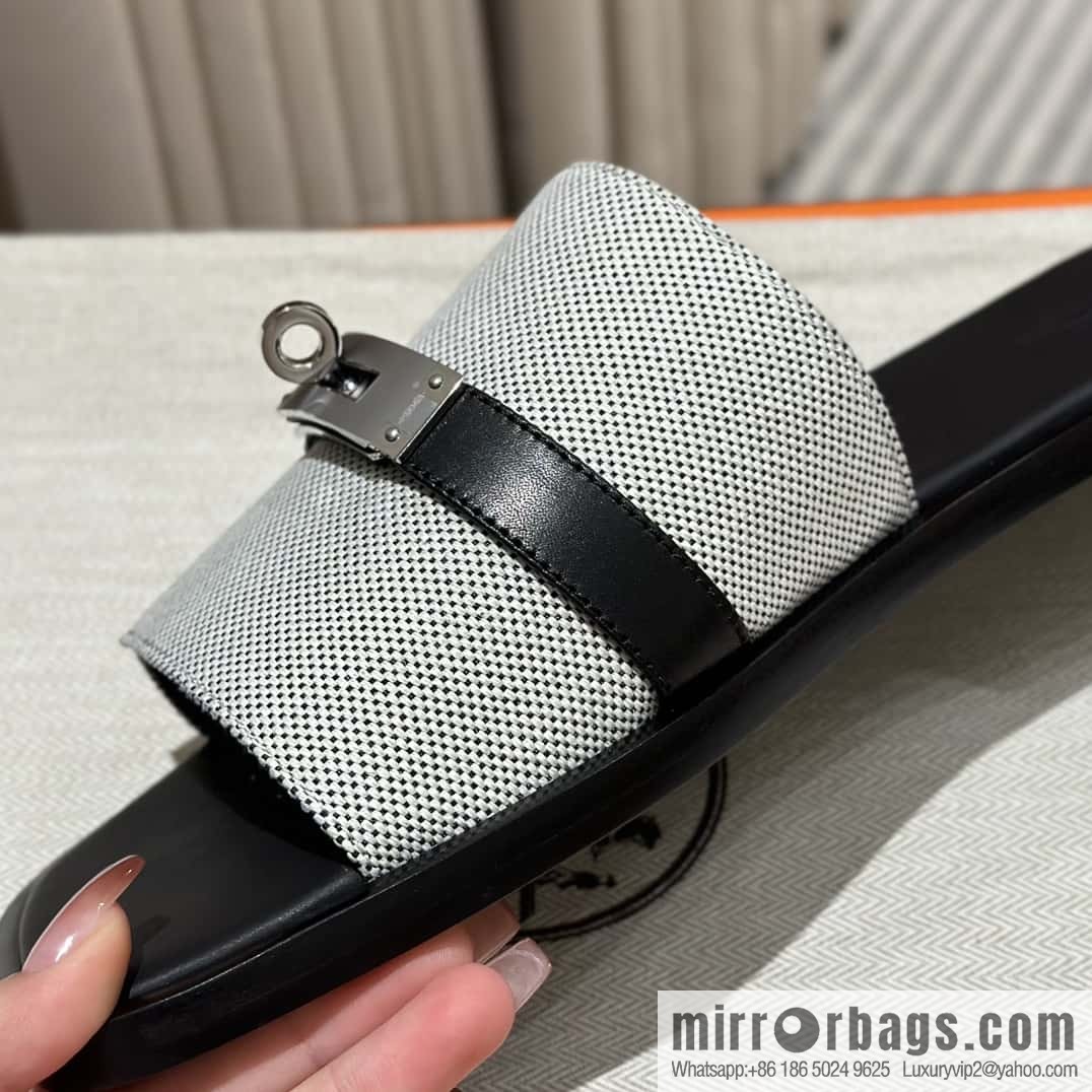 Hermès Kelly Men's Slippers