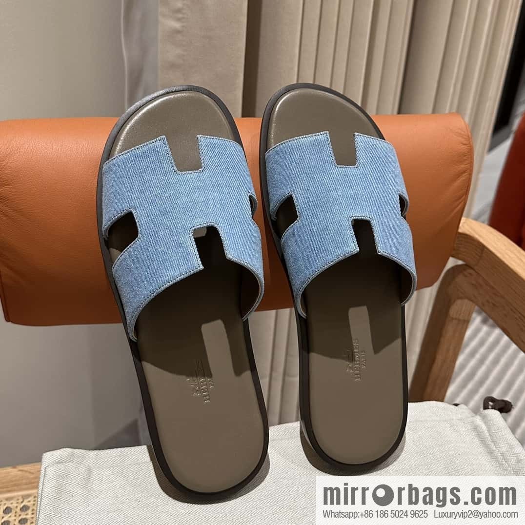 Hermès Men's Slippers