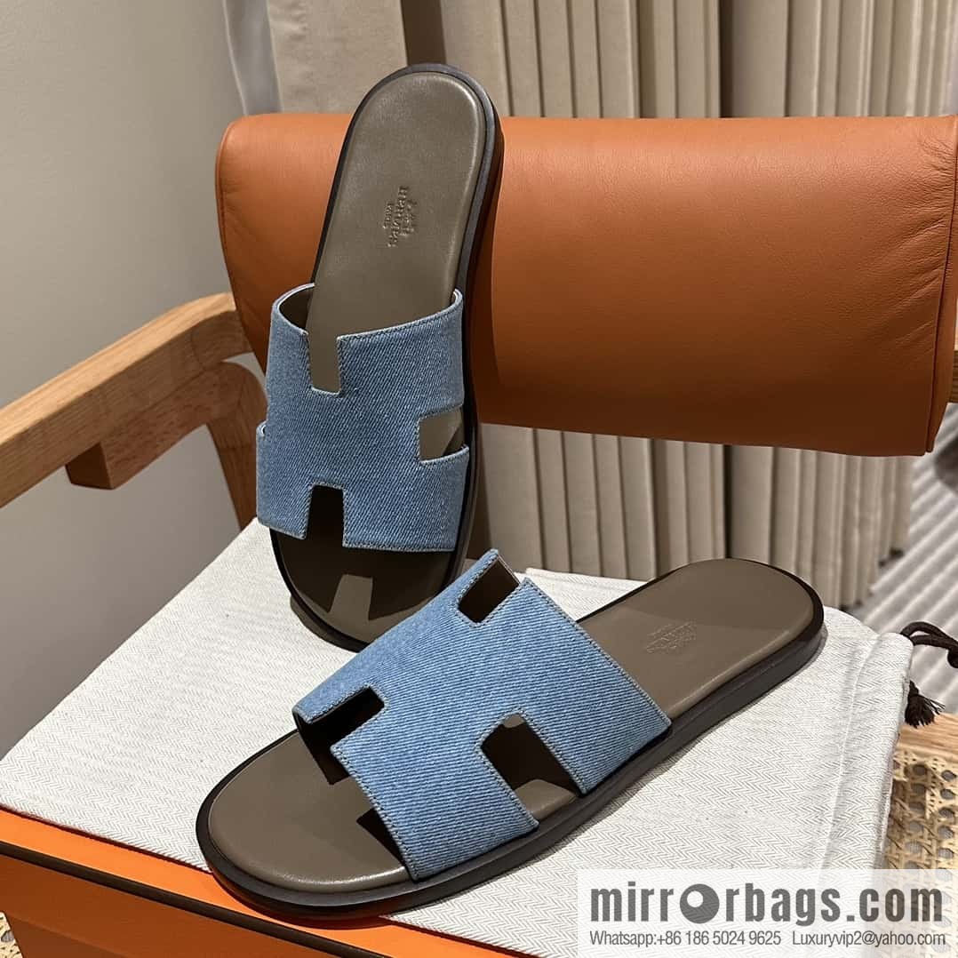 Hermès Men's Slippers