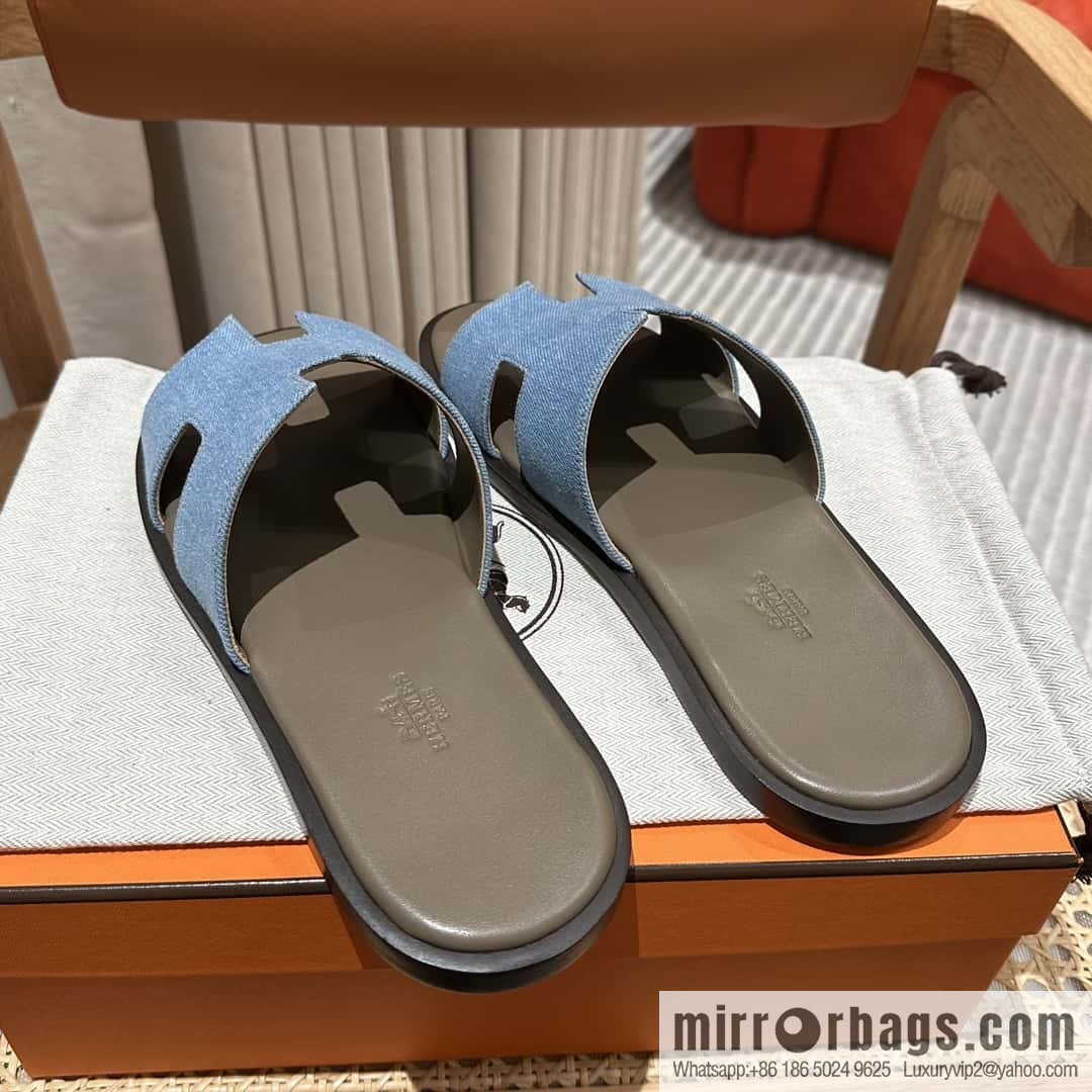 Hermès Men's Slippers
