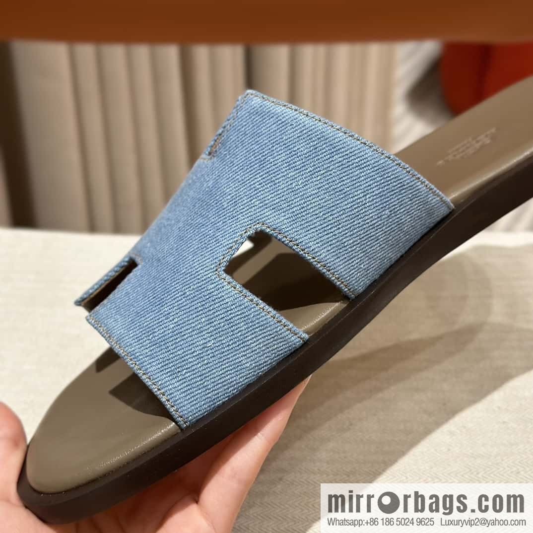 Hermès Men's Slippers
