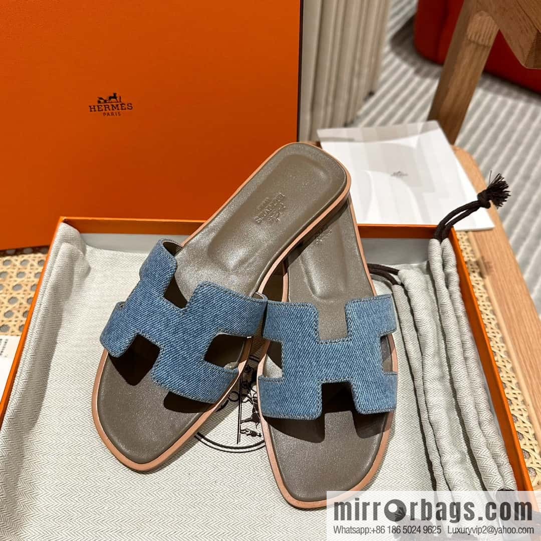 Hermes, classic slippers.