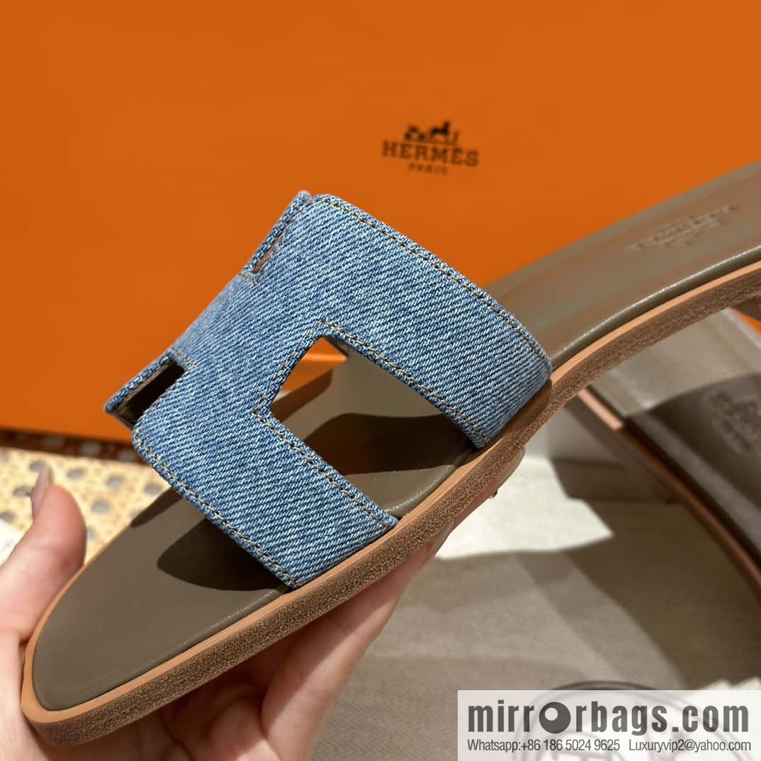 Hermes, classic slippers.
