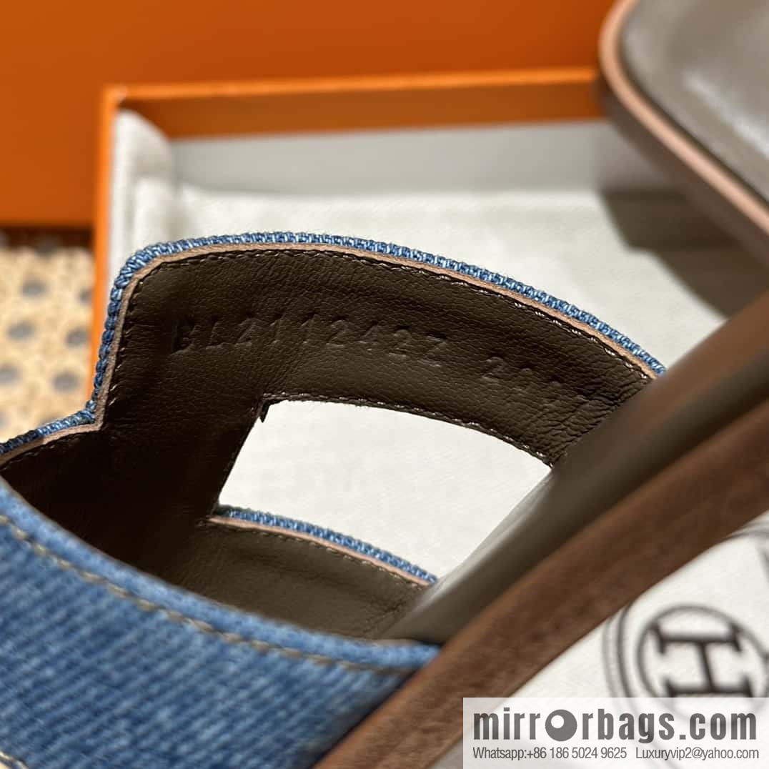 Hermes, classic slippers.