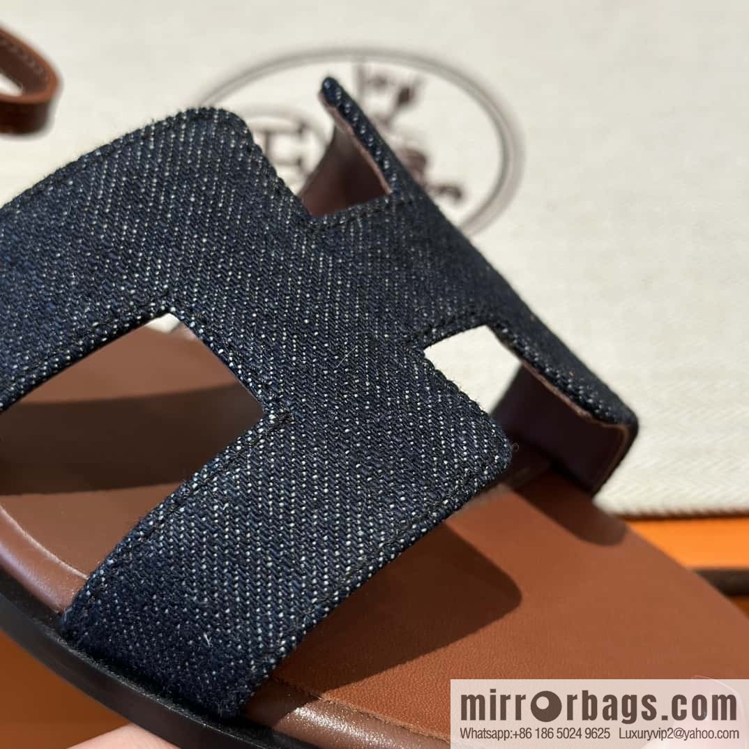 Hermès denim, new little sandals.