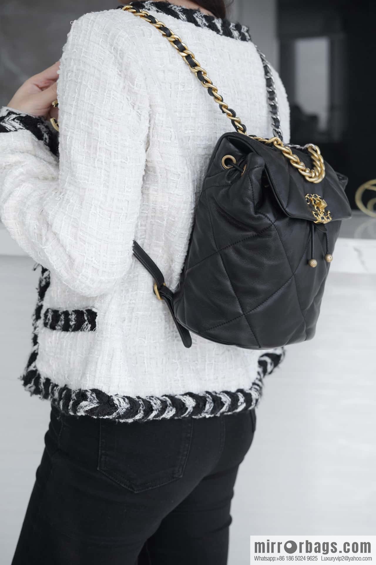 CHANEL 24C 19bag double backpack AS4223