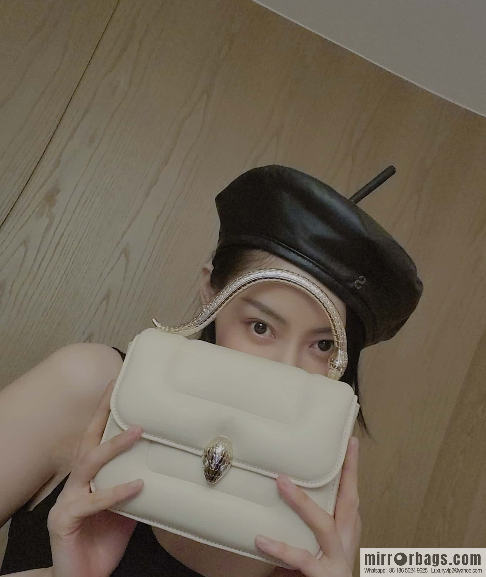 BVLGARI Bulgari joint design limited edition Mary Katrantzou snakehead bag 291071 white 19cm