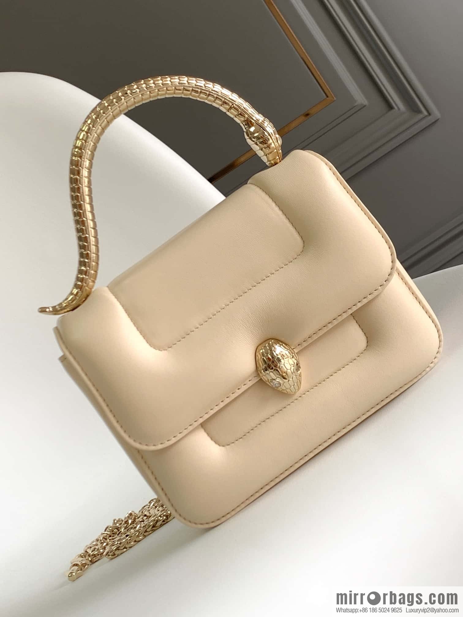 BVLGARI Bulgari joint design limited edition Mary Katrantzou snakehead bag 291071 white 19cm