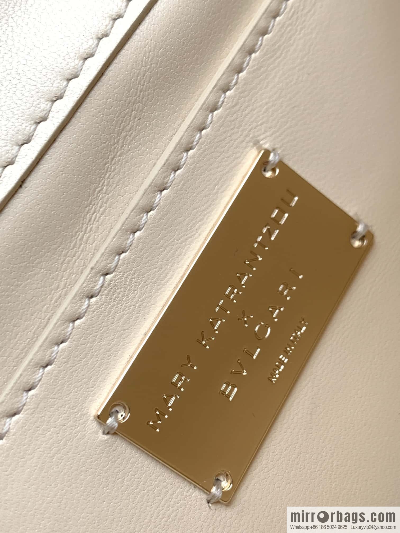 BVLGARI Bulgari joint design limited edition Mary Katrantzou snakehead bag 291071 white 19cm