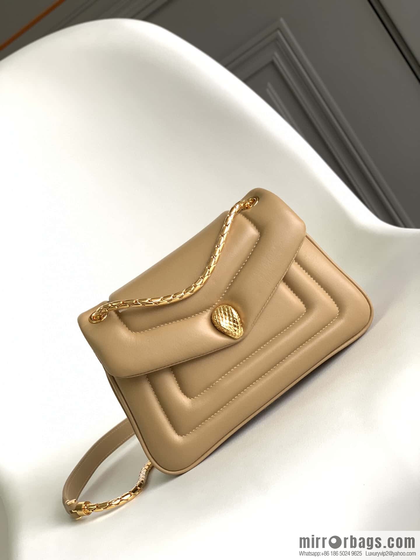 BVLGARI Bulgari SERPENTI REVERSE Small Shoulder Bag 292123 Apricot 22CM
