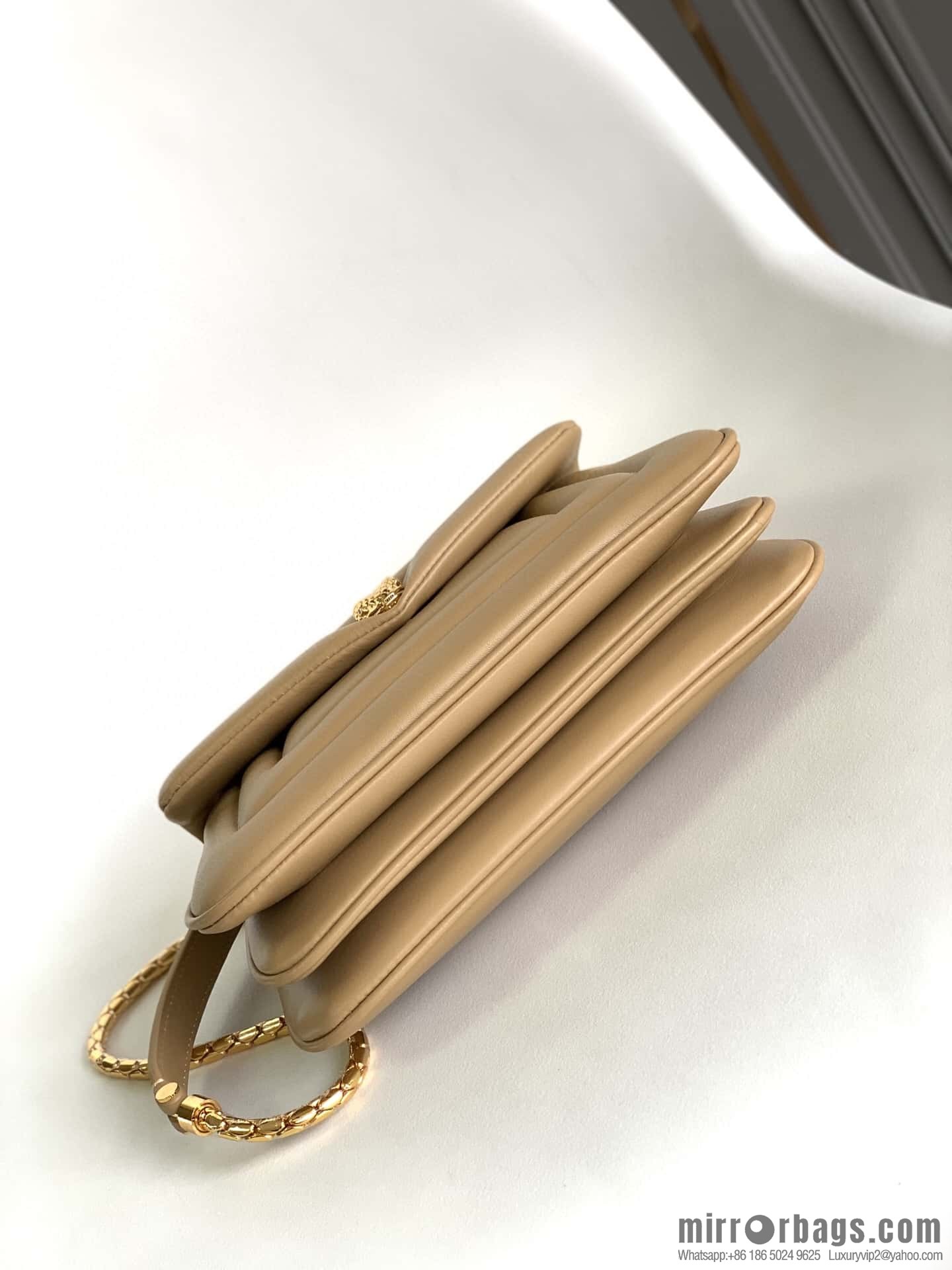 BVLGARI Bulgari SERPENTI REVERSE Small Shoulder Bag 292123 Apricot 22CM