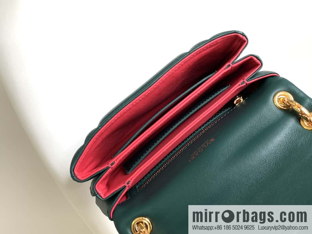 BVLGARI Bulgari SERPENTI REVERSE Small Shoulder Bag 292123 Green 22CM