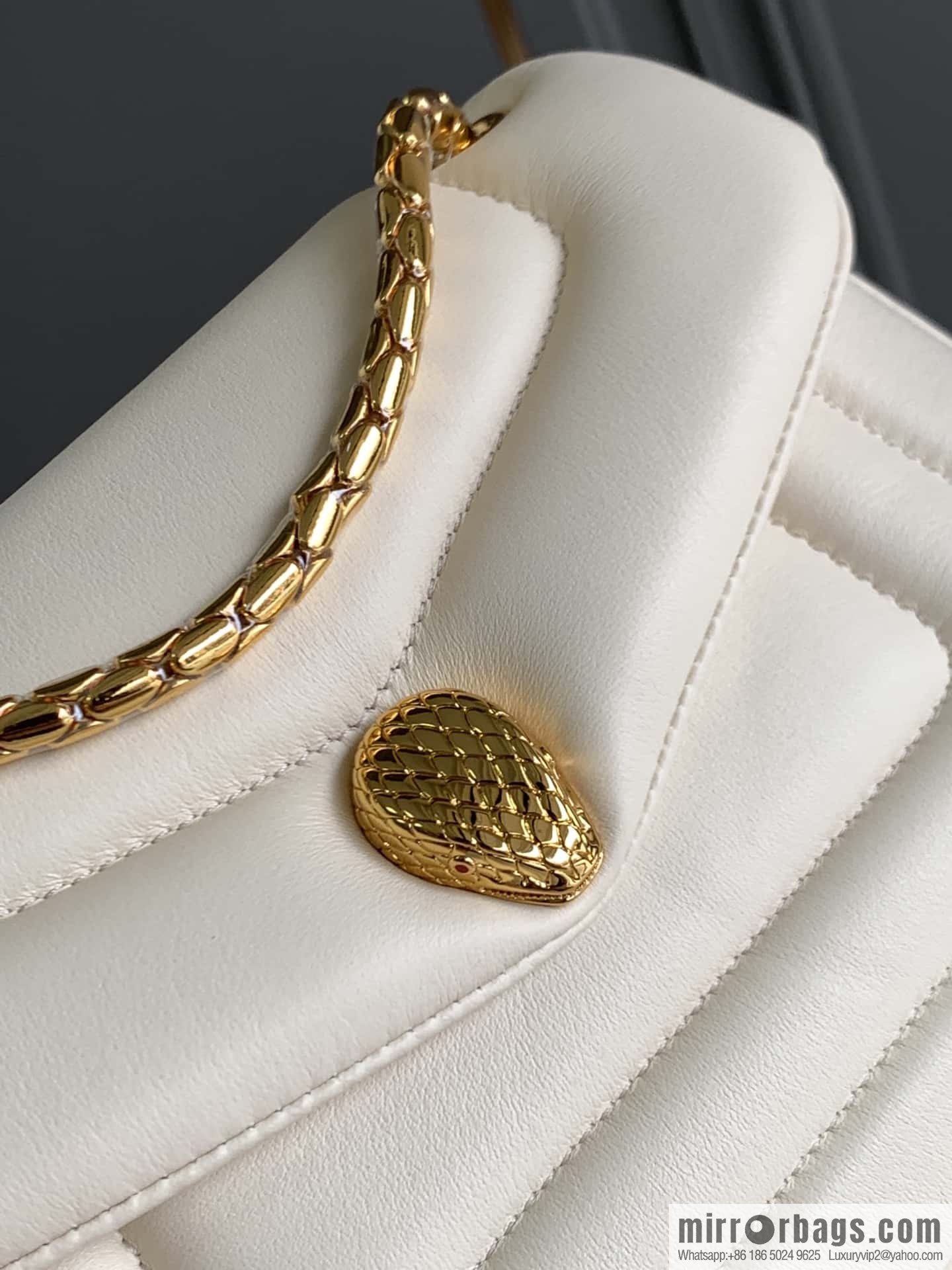 BVLGARI Bulgari SERPENTI REVERSE Small Shoulder Bag 292123 White 22CM