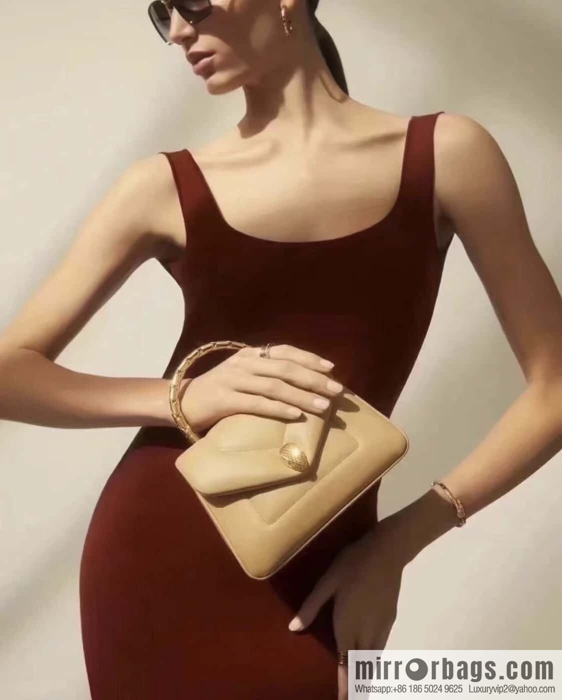 BVLGARI Bulgari SERPENTI REVERSE Small tote bag 292128 Milk tea color 20CM