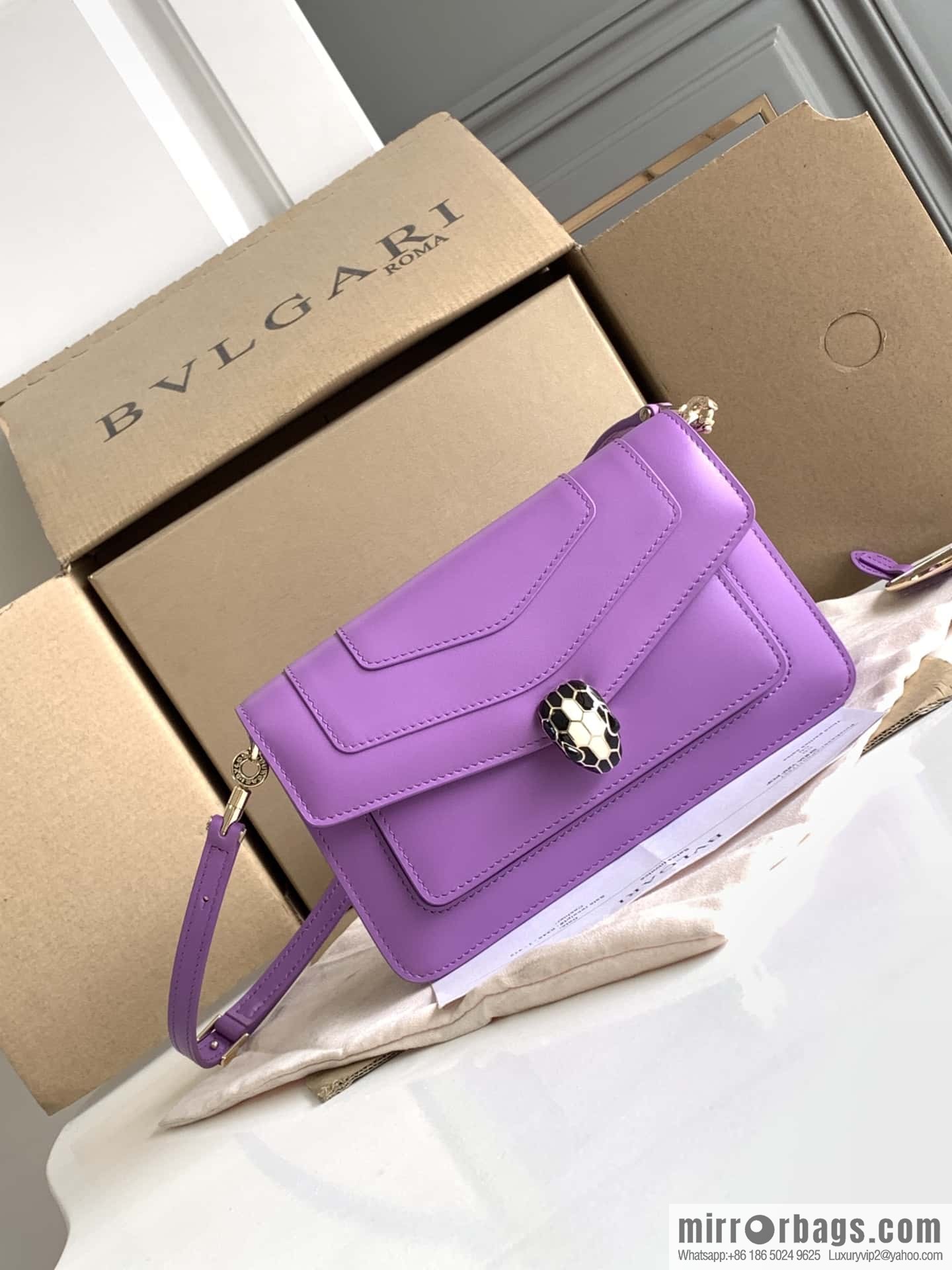 BVLGARI Bulgari EAST-WEST Series Small Shoulder Bag 292103 Light Purple Crystal Lilac 22CM