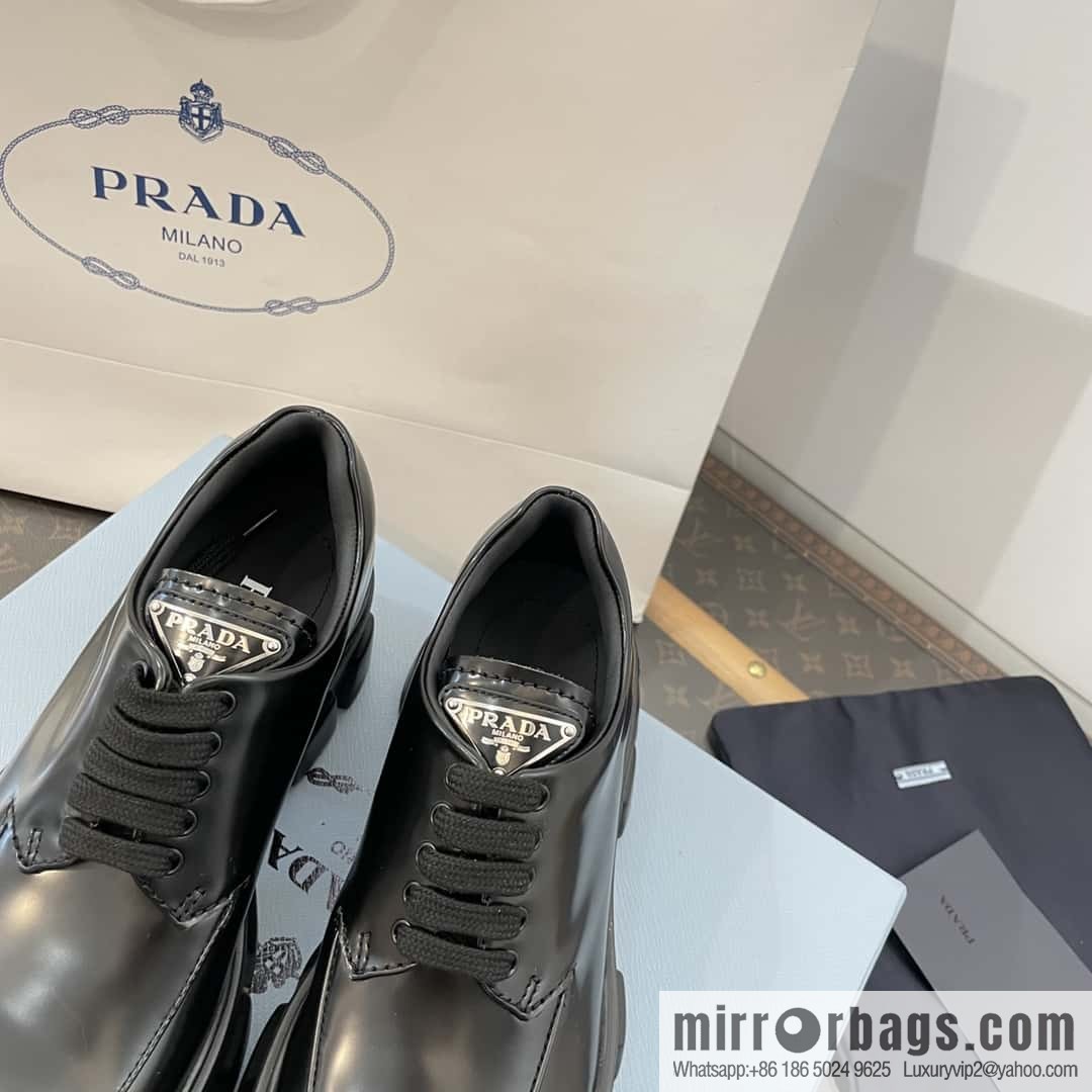 PRADA PRADA Triangle Standard Band Saw Gear, Platform Muffin Shoes