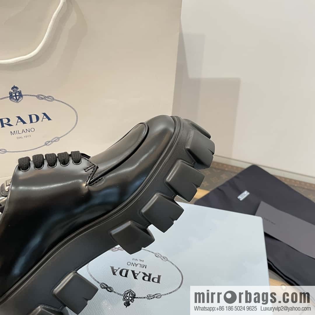 PRADA PRADA Triangle Standard Band Saw Gear, Platform Muffin Shoes