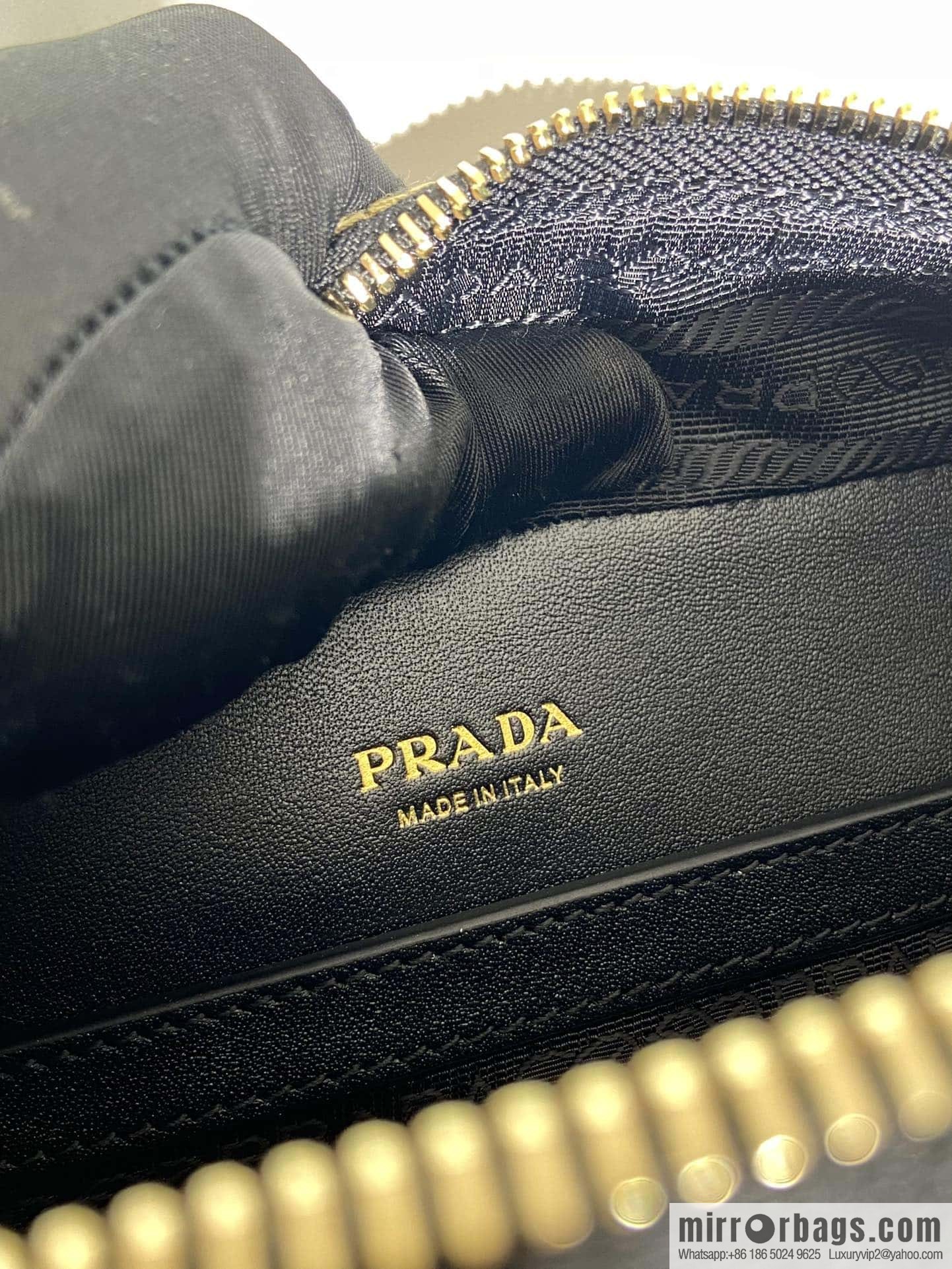 PRADA embroidery fabric messenger bag 🎉 2VH069