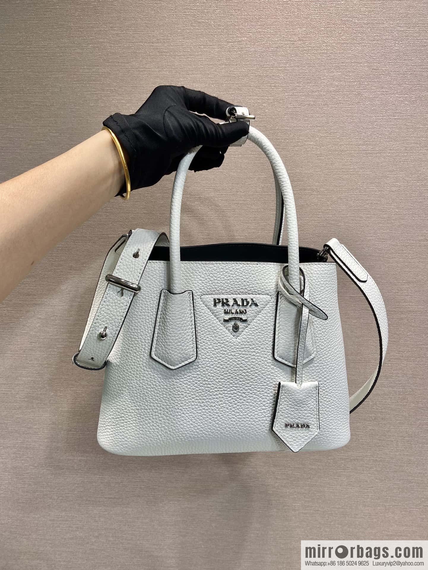 PRADA new shopping bag 🎉 1BG443 suede pattern, white