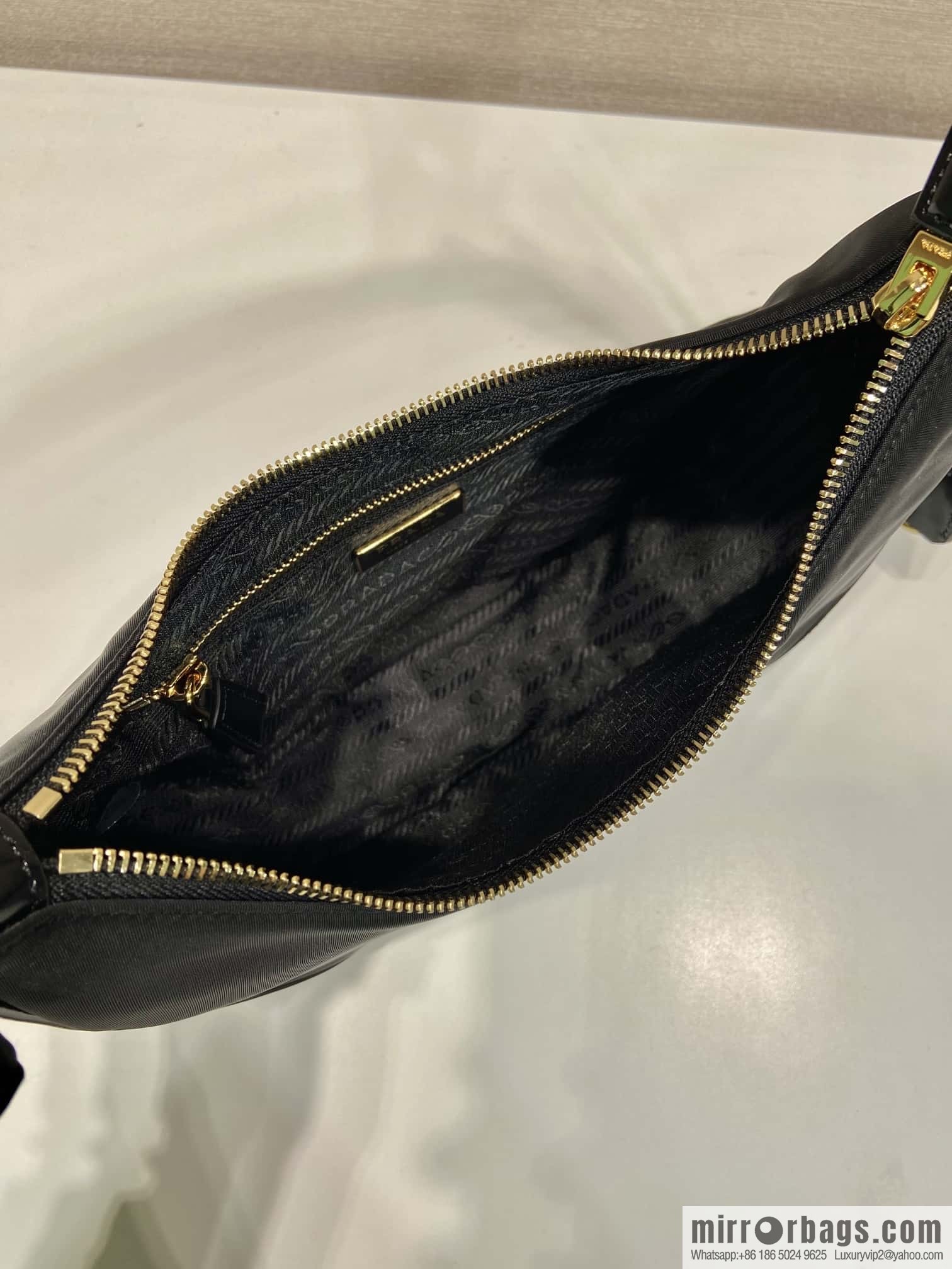 PRADA nylon with glossy leather new armpit bag 🎉 1BC214