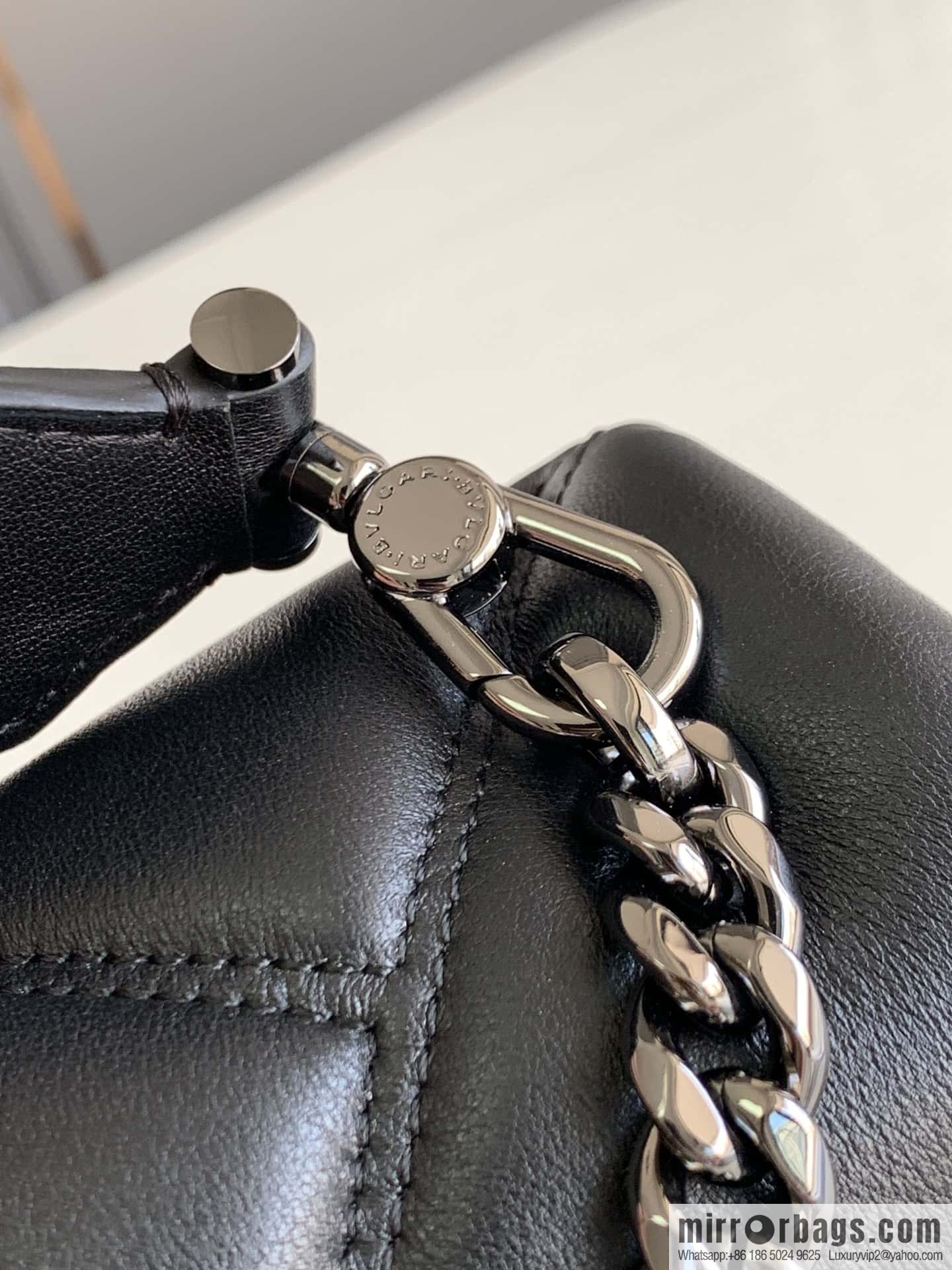 BVLGARI Bulgari SERPENTI CABOCHON 291088 black 22CM