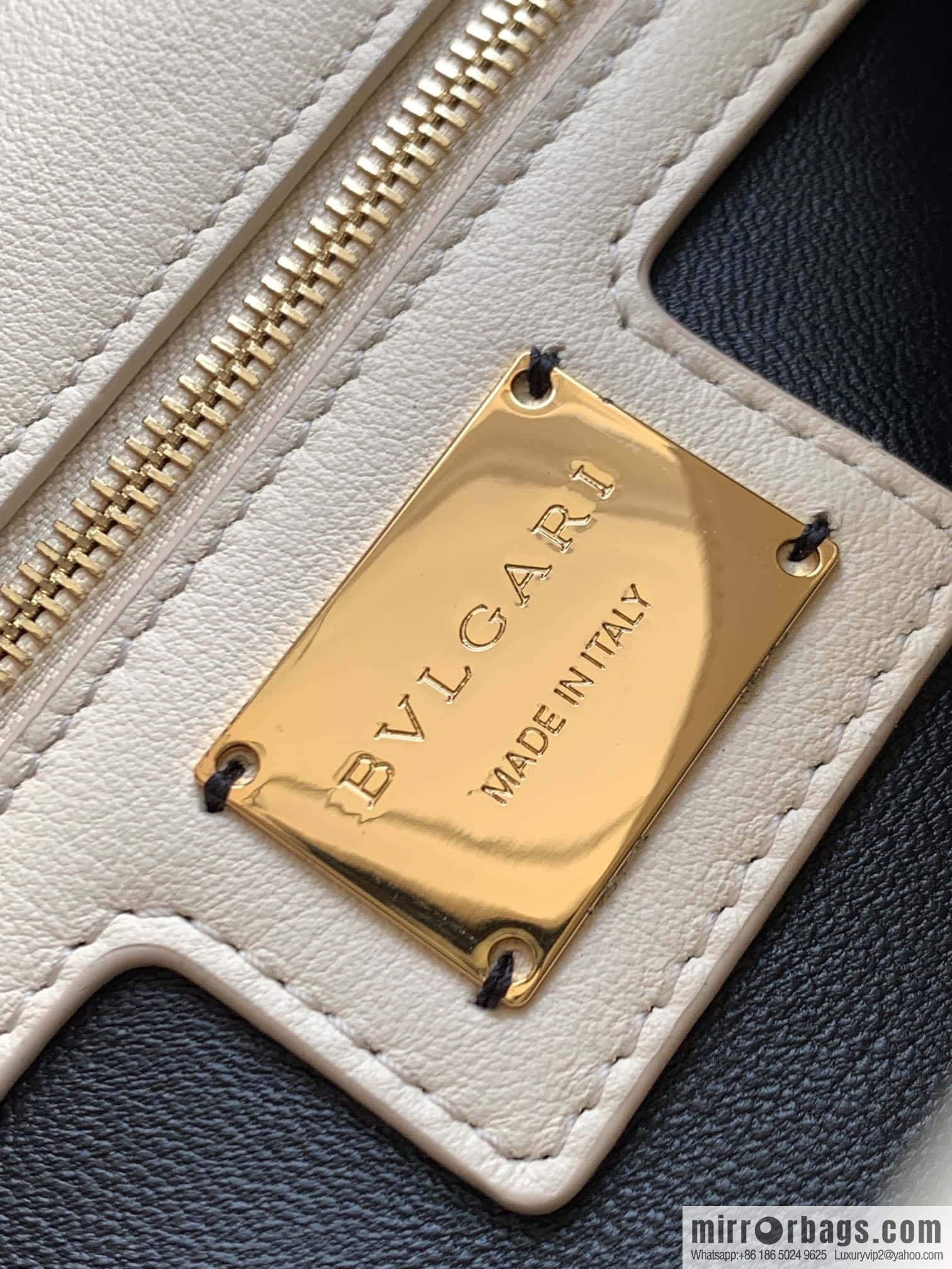BVLGARI Bulgari SERPENTI CABOCHON Series 291088 White 22CM