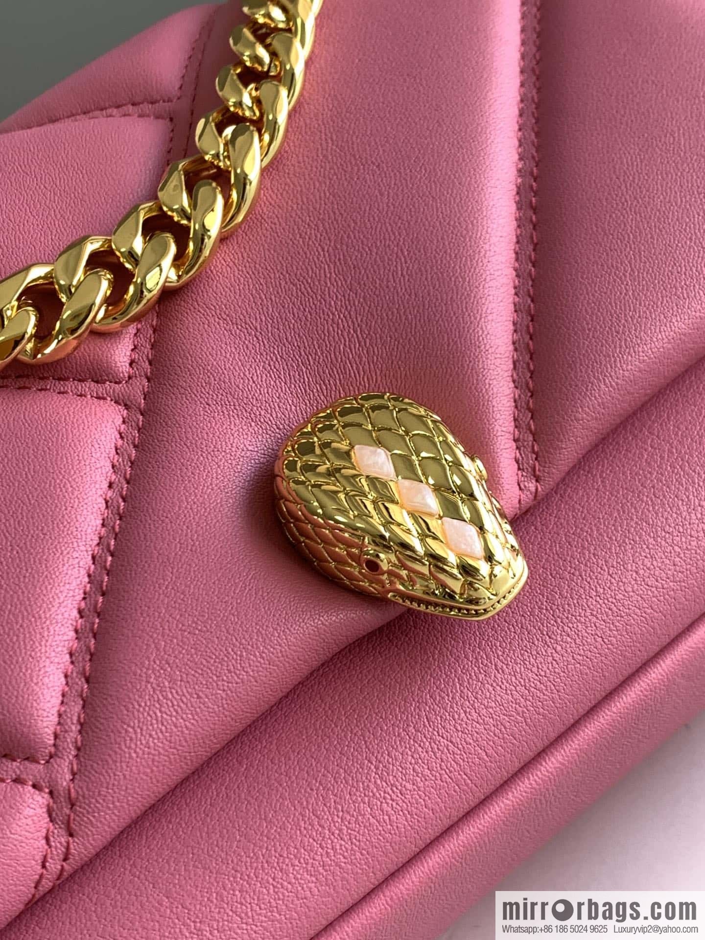 BVLGARI Bulgari SERPENTI CABOCHON 291088 Light powder quartz pink 22CM