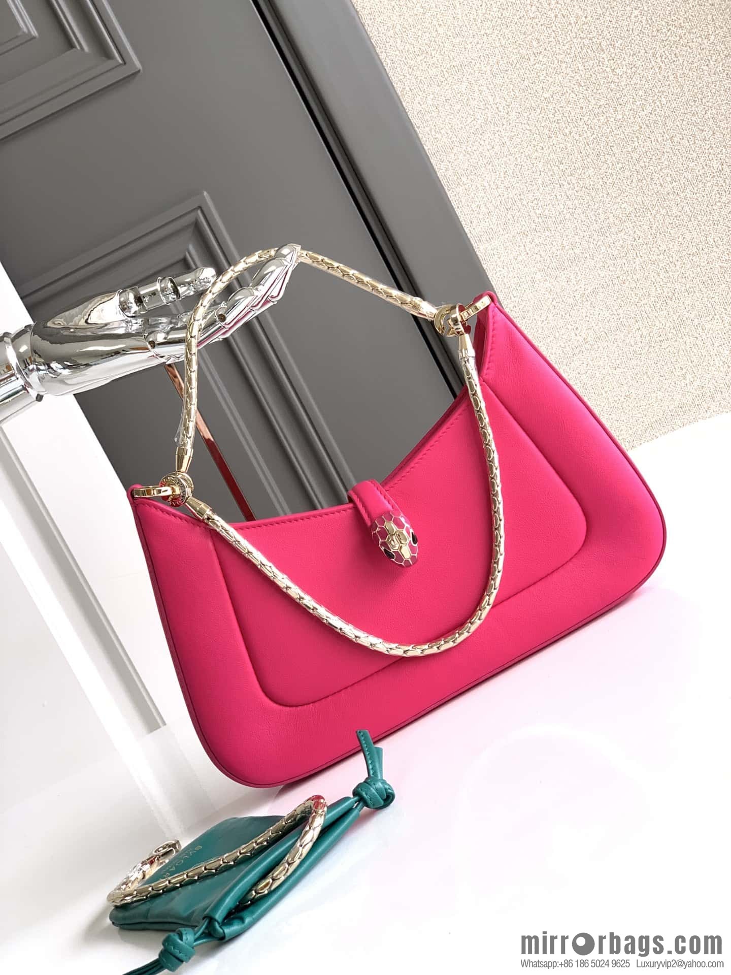 BVLGARI Bulgari SERPENTI BAIA series small shoulder bag 293208 tourmaline rose red 27CM