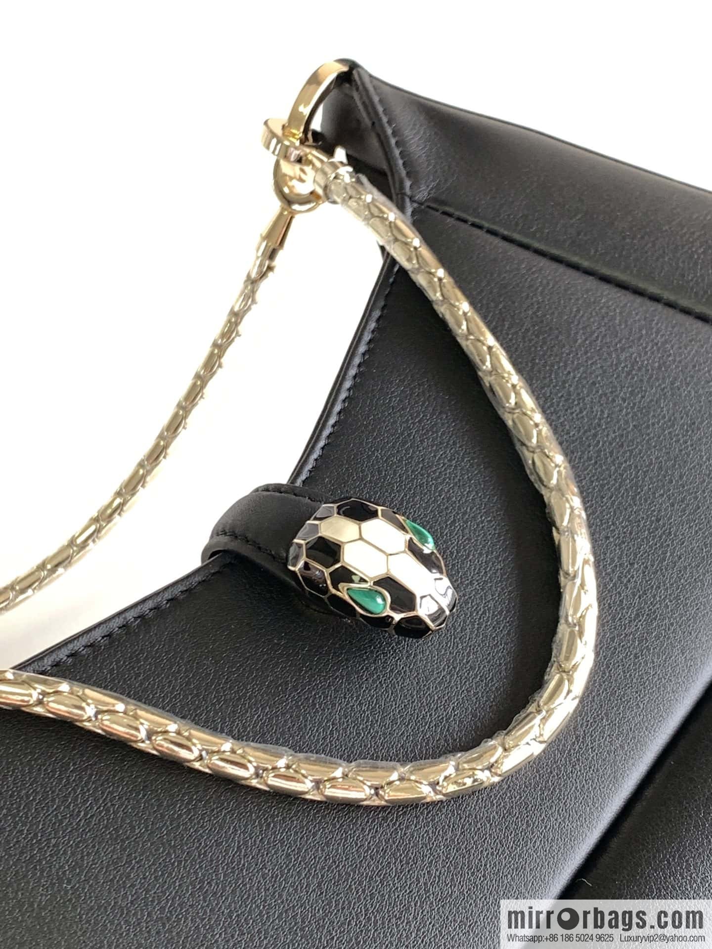 BVLGARI Bulgari SERPENTI BAIA series small shoulder bag 293208 black 27CM