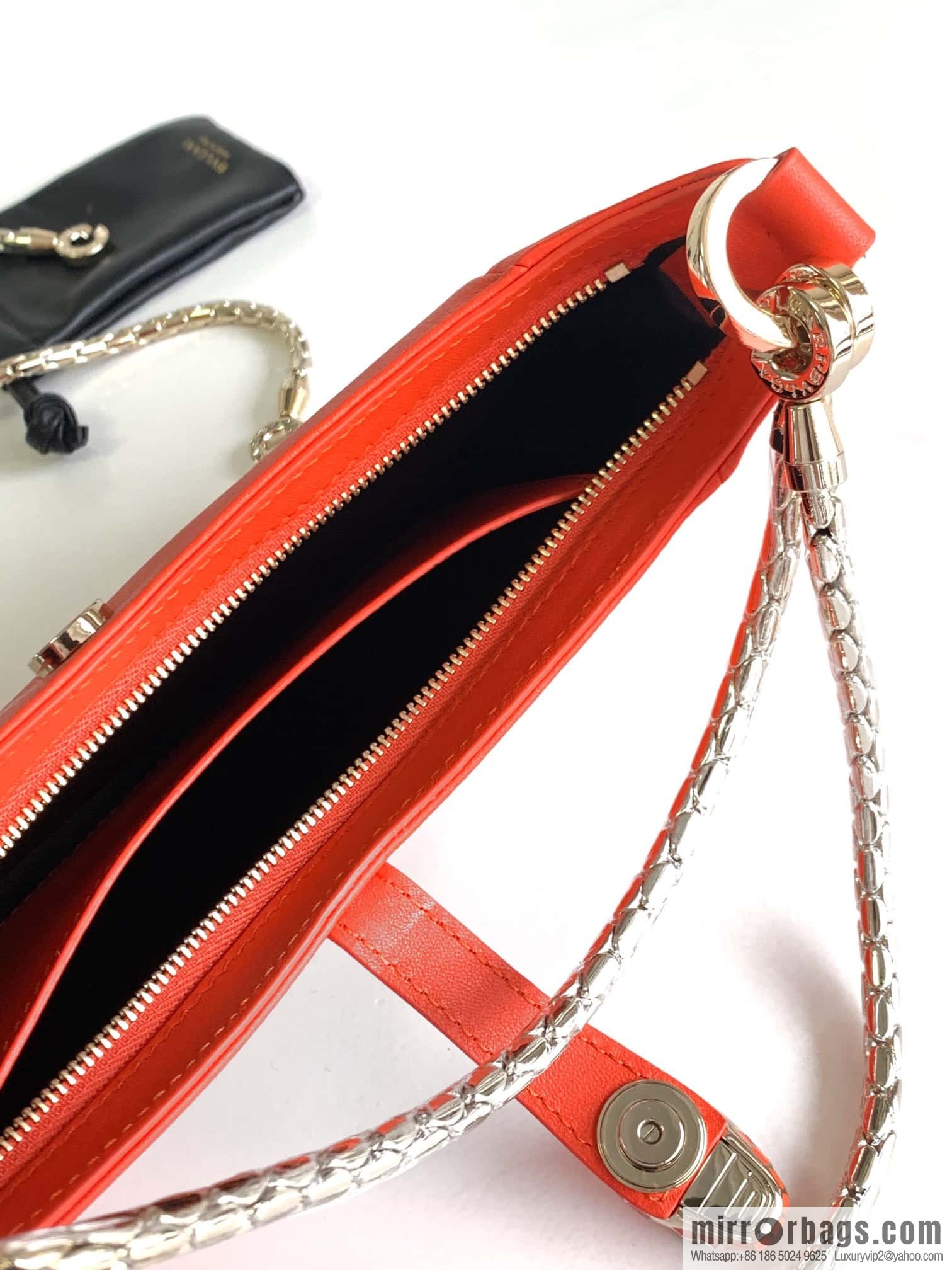 BVLGARI Bulgari SERPENTI BAIA series small shoulder bag 293208 orange agate orange 27CM
