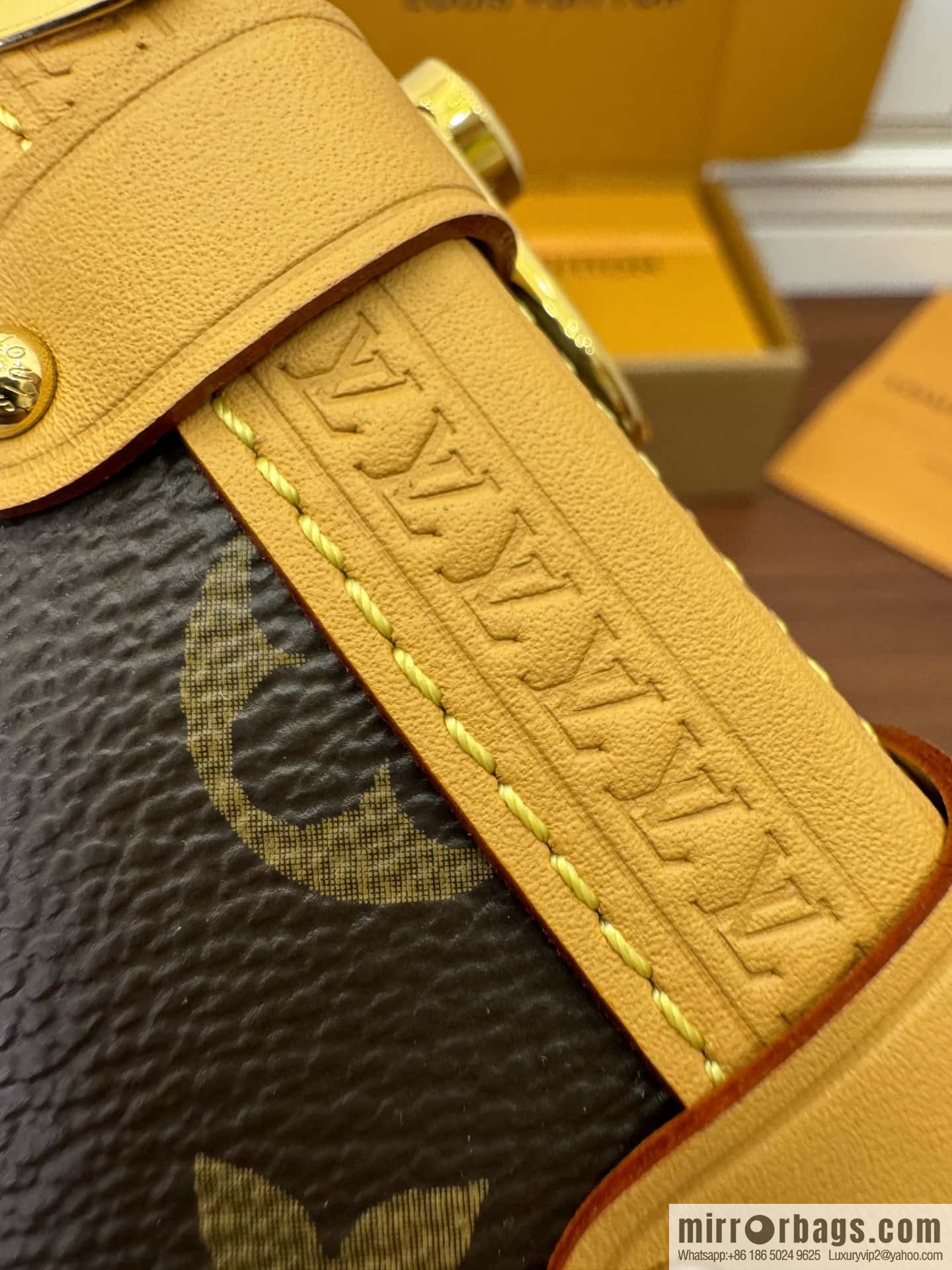 LV M46815 Side Trunk PM