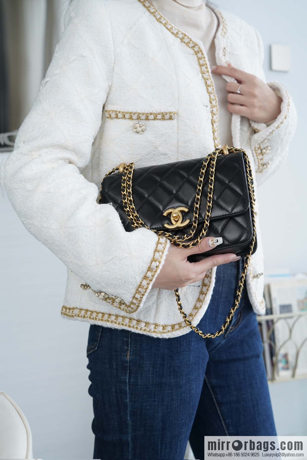 CHANEL 24C Original calfskin, double gold ball black AS2649