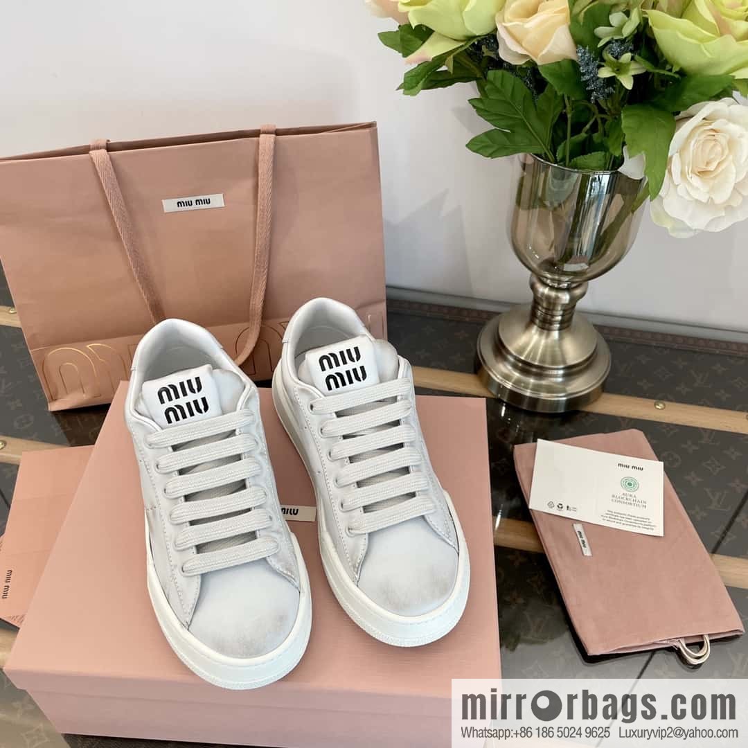 MIUMIU Miao Miao Old dirty casual sports little white shoes