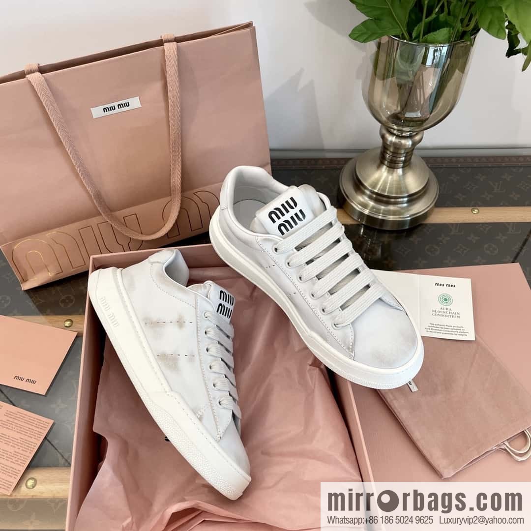 MIUMIU Miao Miao Old dirty casual sports little white shoes