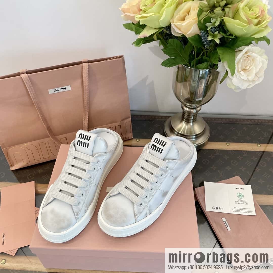 MIUMIU Miao Miao Old dirty casual one pedal half tray white shoes