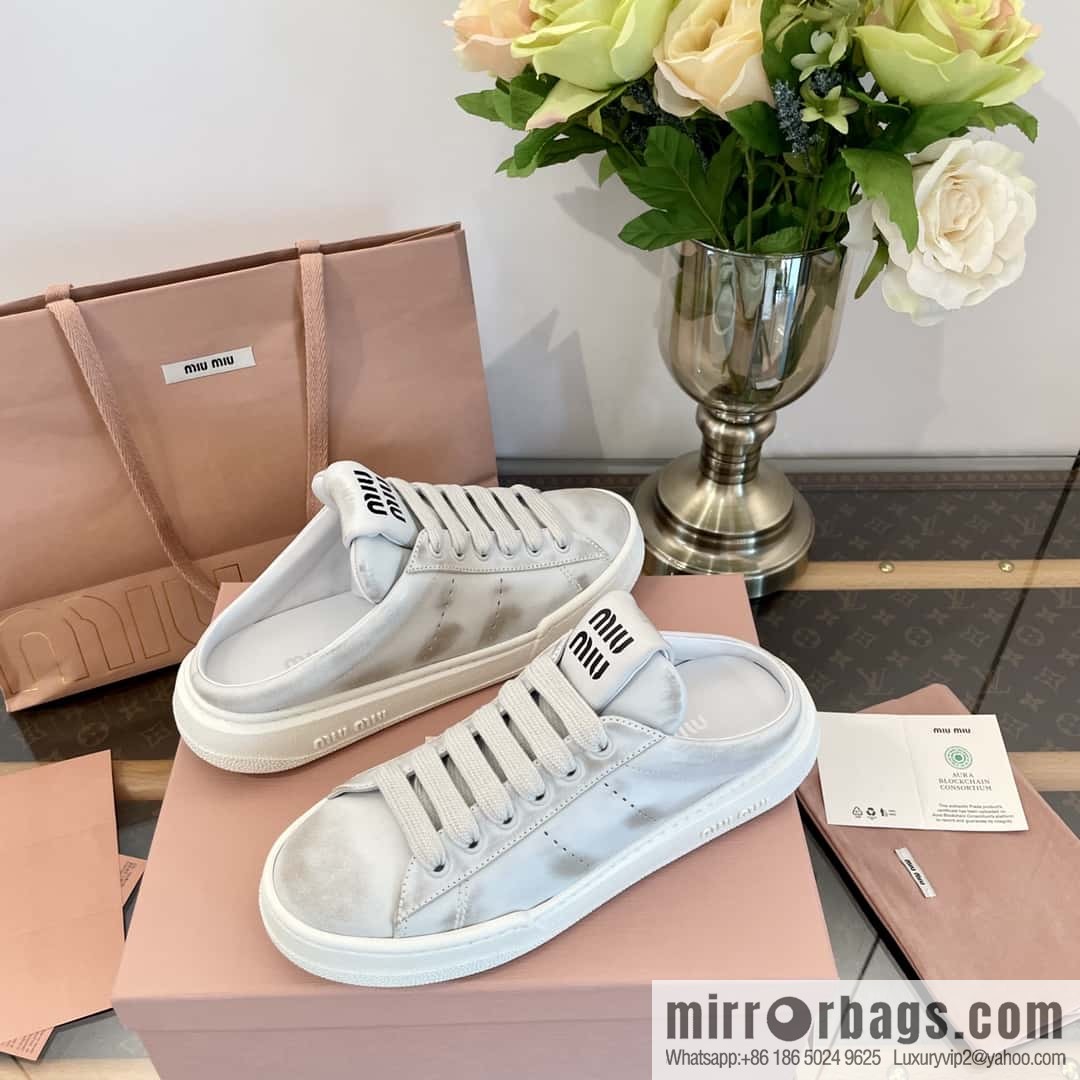 MIUMIU Miao Miao Old dirty casual one pedal half tray white shoes