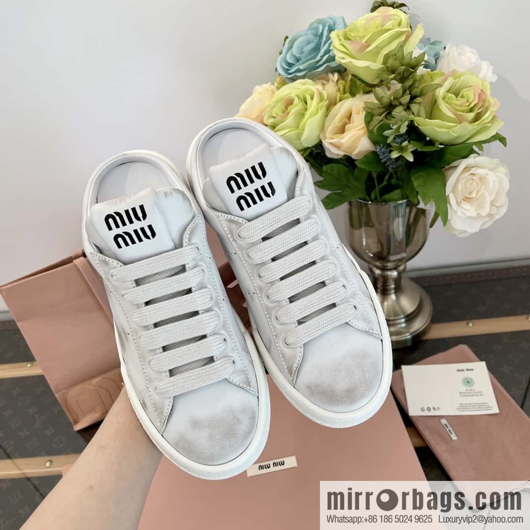 MIUMIU Miao Miao Old dirty casual one pedal half tray white shoes