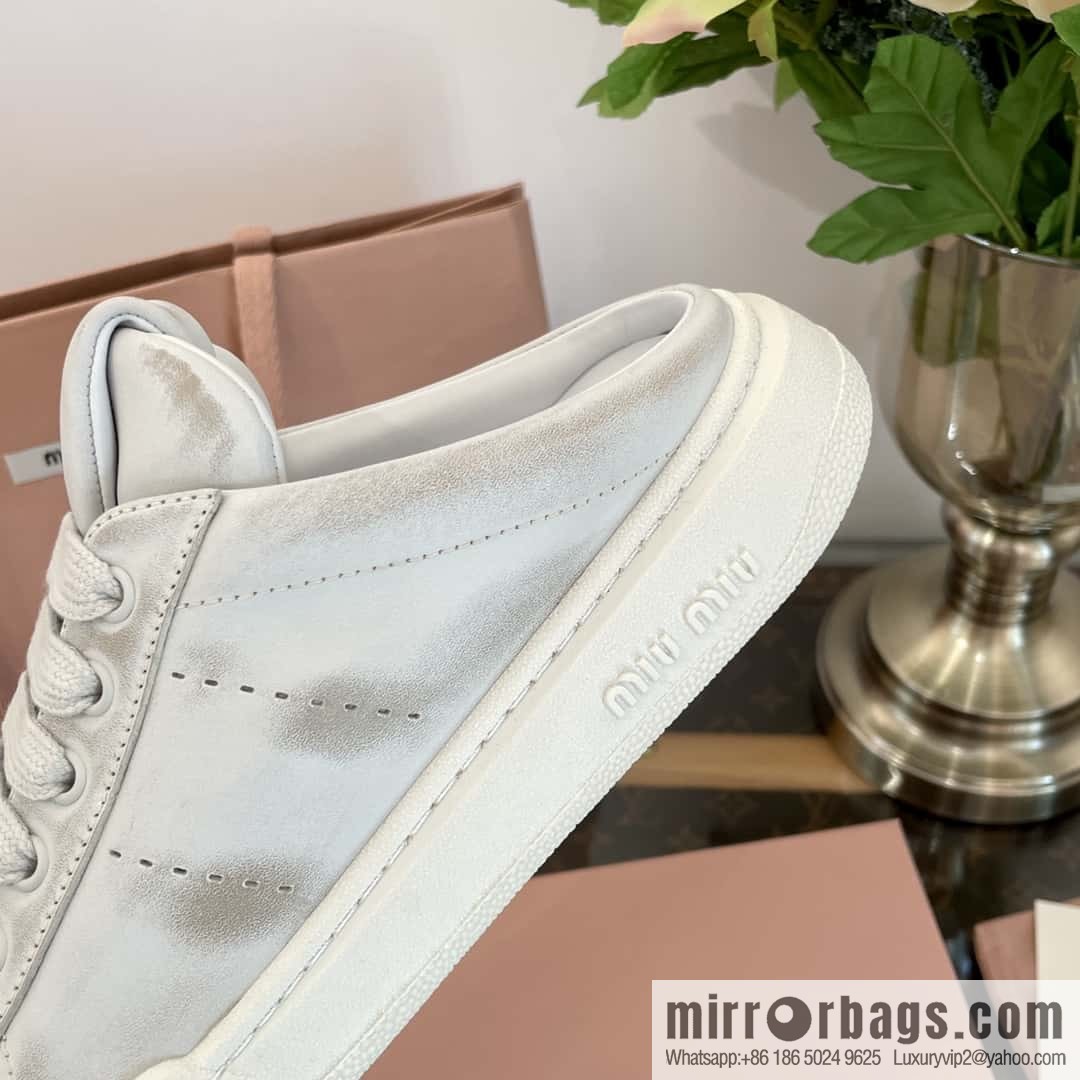 MIUMIU Miao Miao Old dirty casual one pedal half tray white shoes