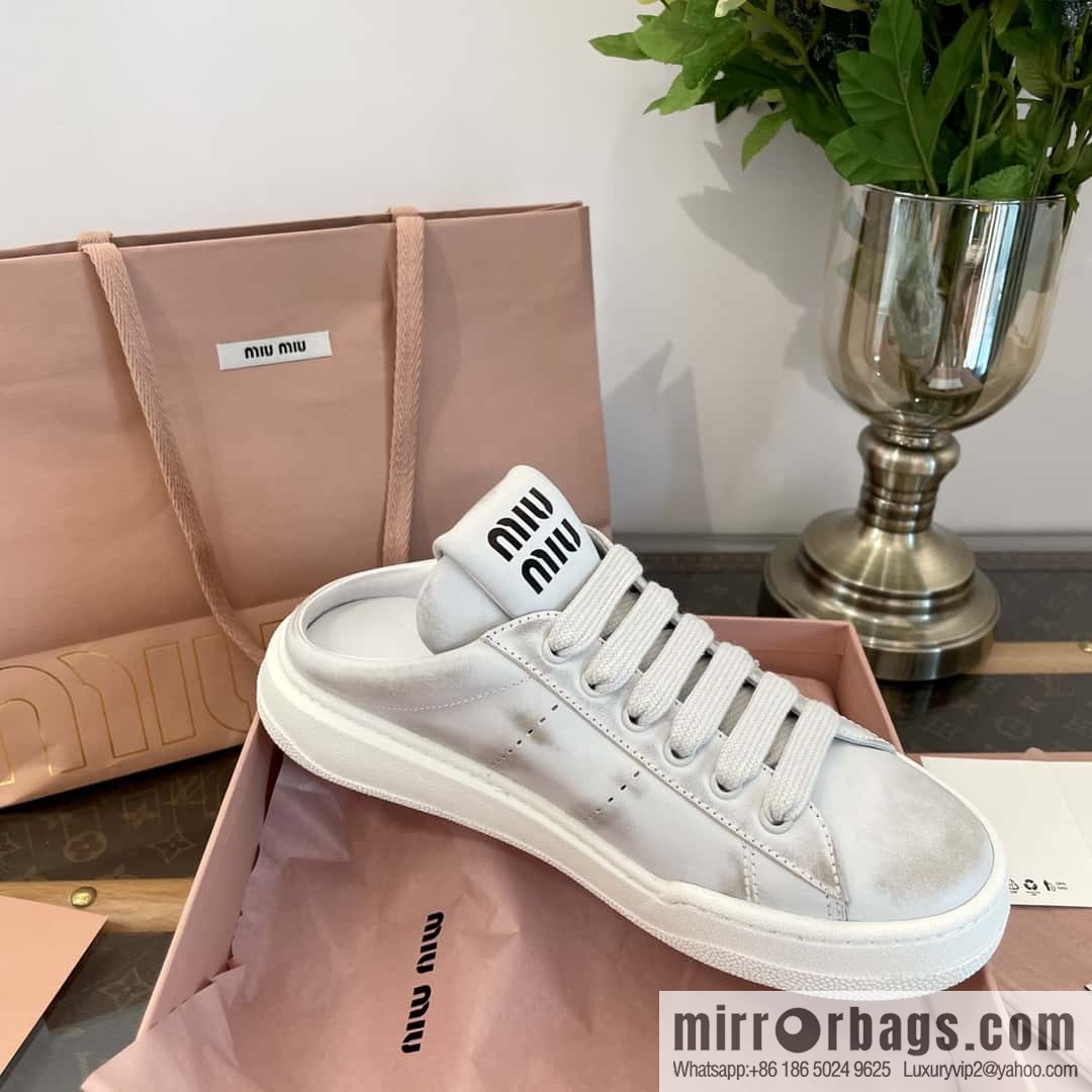 MIUMIU Miao Miao Old dirty casual one pedal half tray white shoes