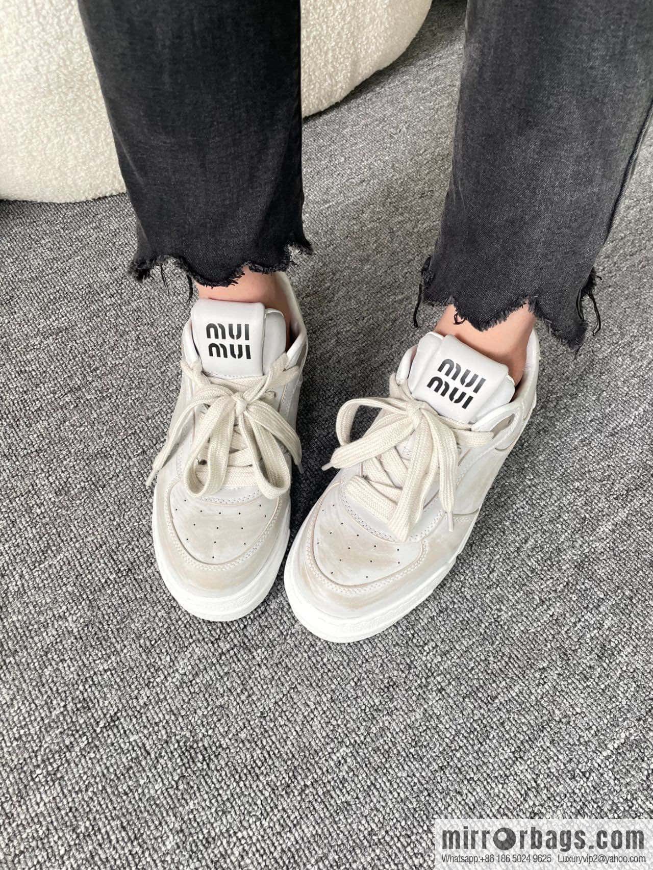 MIUMIU Miao Miao Old dirty platform sports little white shoes