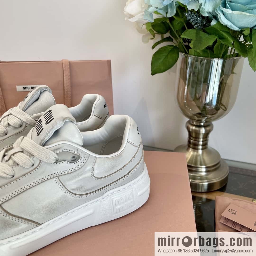MIUMIU Miao Miao Old dirty platform sports little white shoes