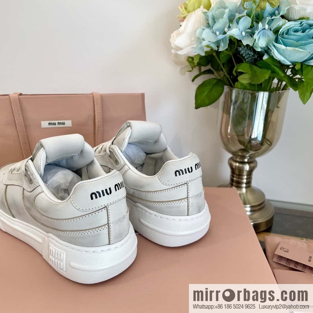 MIUMIU Miao Miao Old dirty platform sports little white shoes